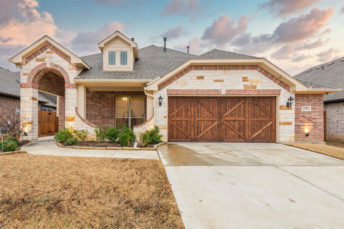2725 Lisa Maria Street Burleson TX 76028