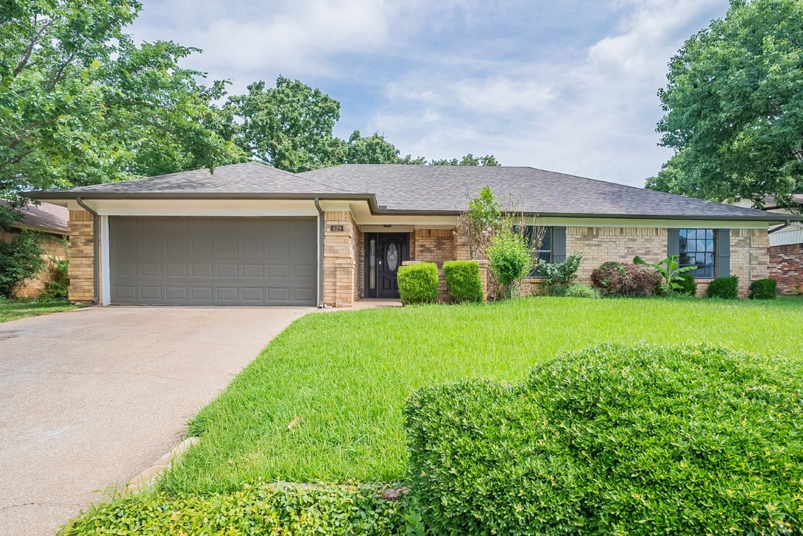 629 Steeplechase Drive Bedford TX 76021