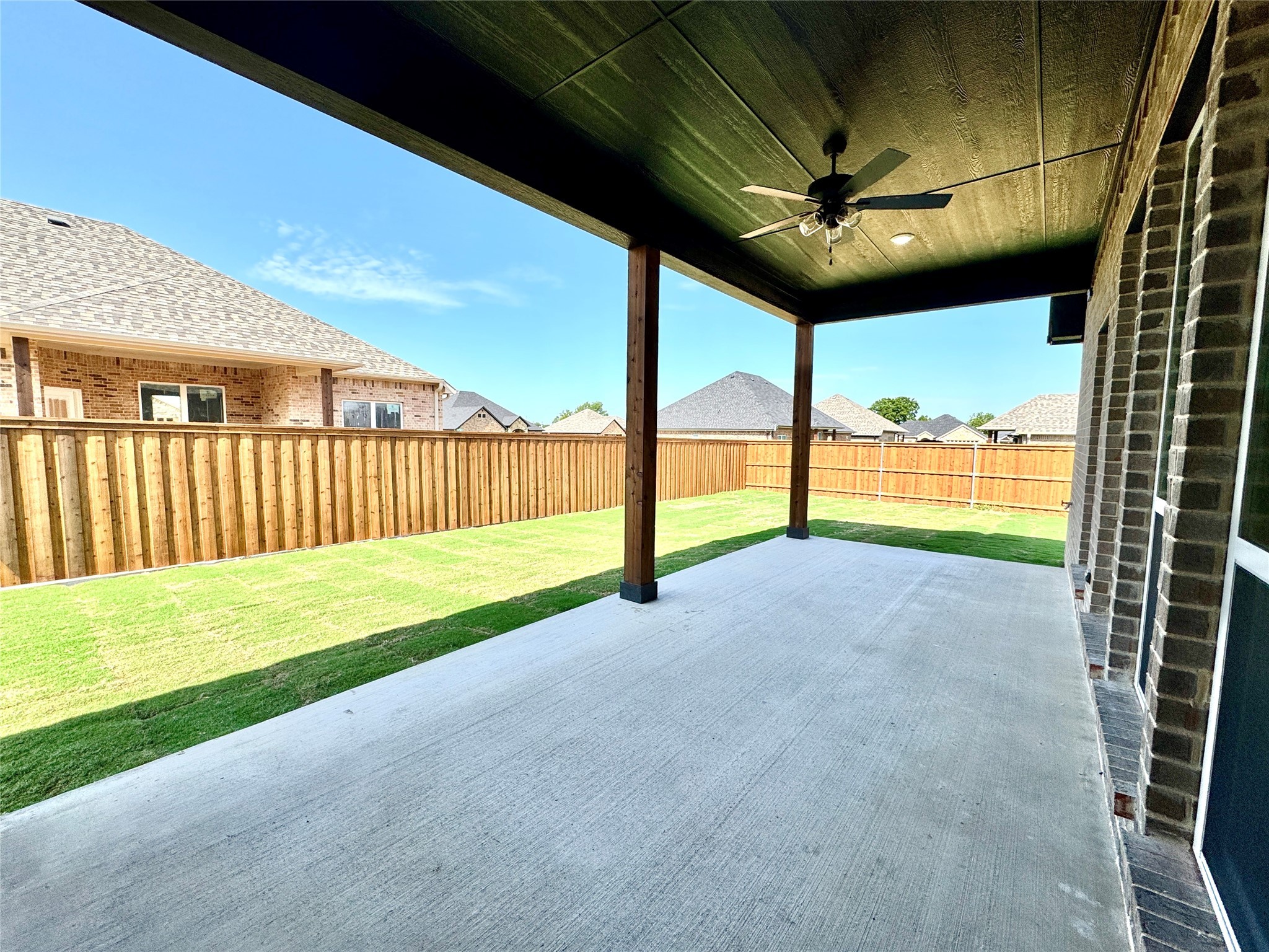 727 Cobblestone Circle Mabank TX 75147