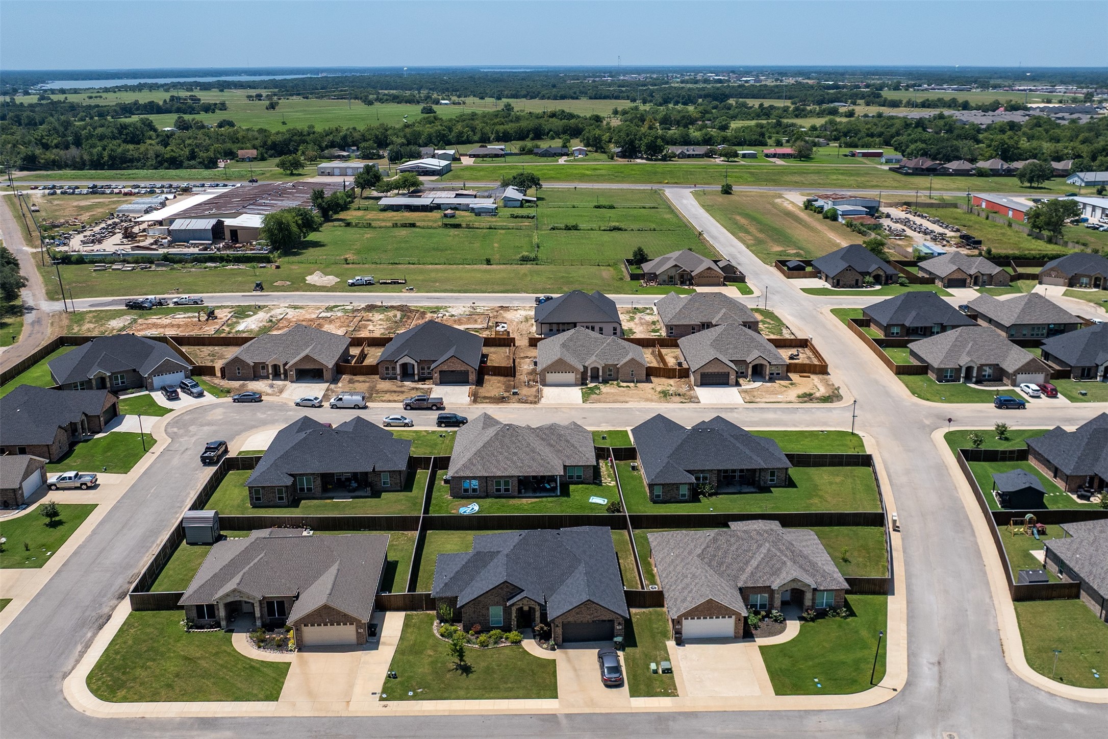 727 Cobblestone Circle Mabank TX 75147