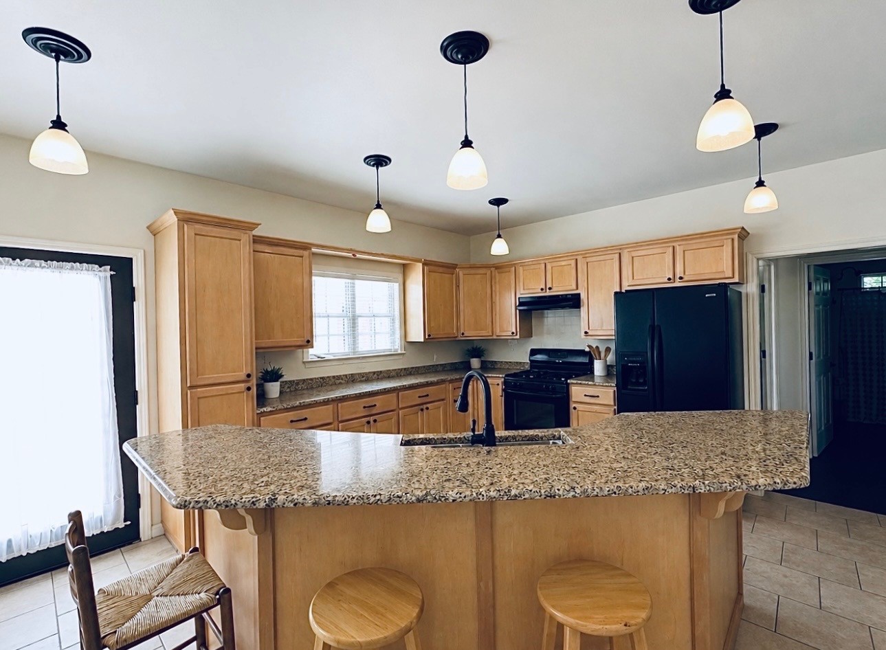 102 Palmer Drive Comanche TX 76442