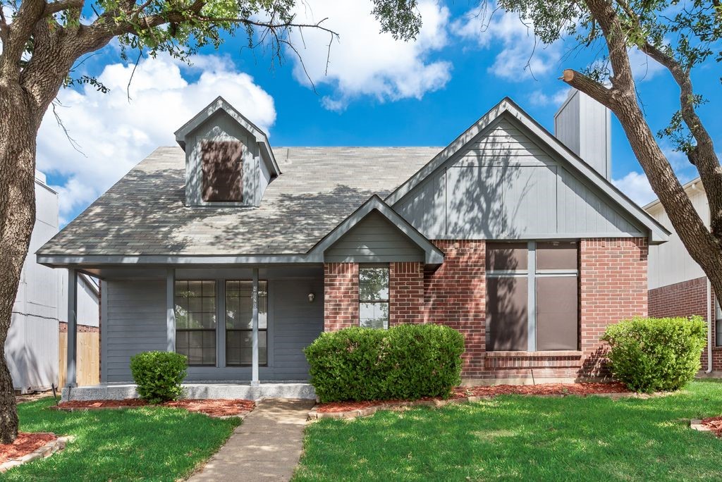 4028 O B Crowe Drive Dallas TX 75227