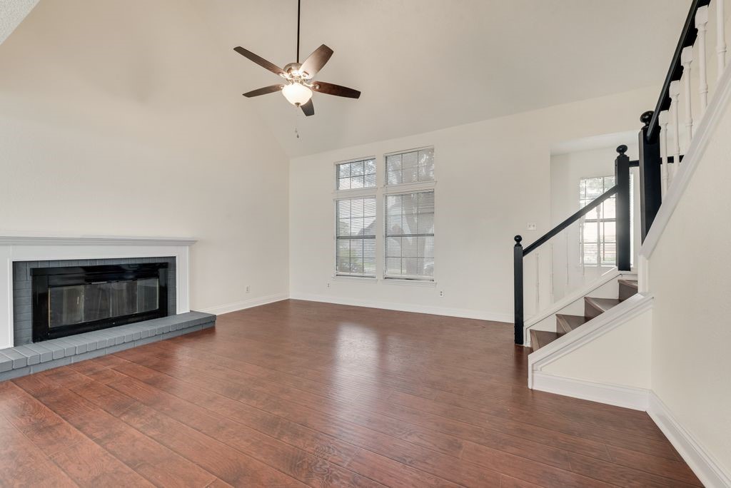 4028 O B Crowe Drive Dallas TX 75227