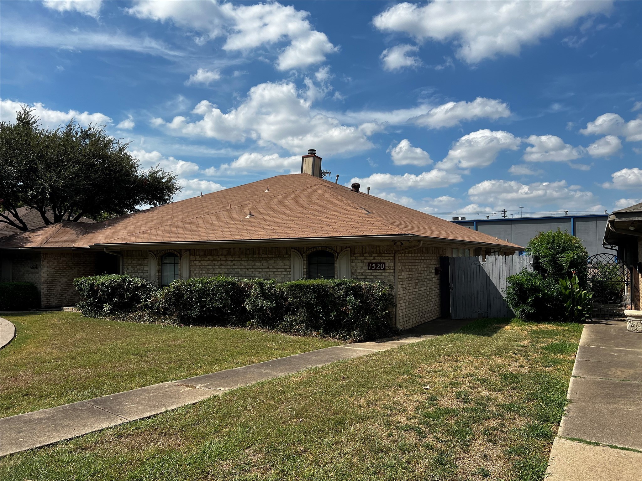 1520 Parkside Drive Carrollton TX 75006