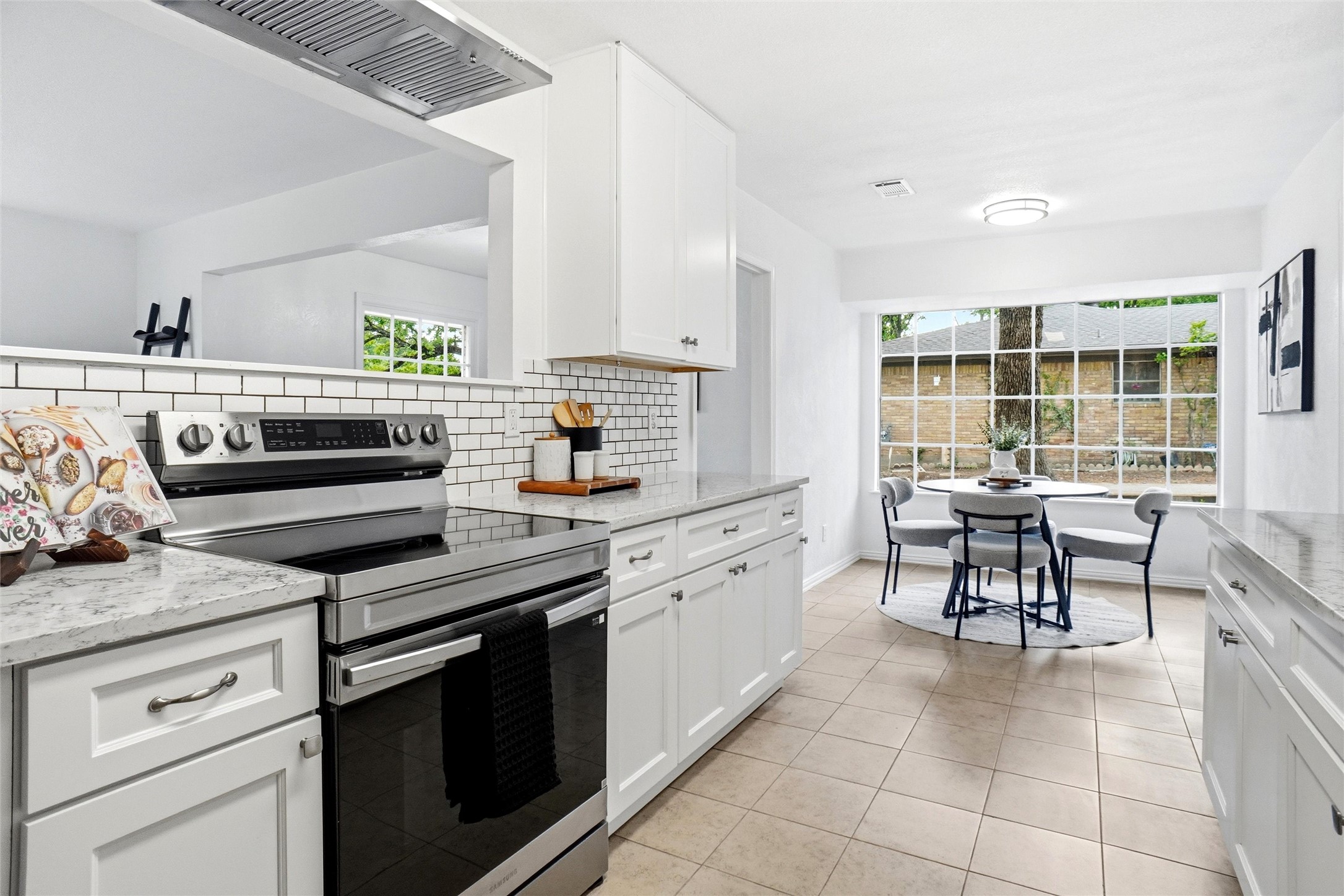 2907 Lakeshore Court Arlington TX 76013