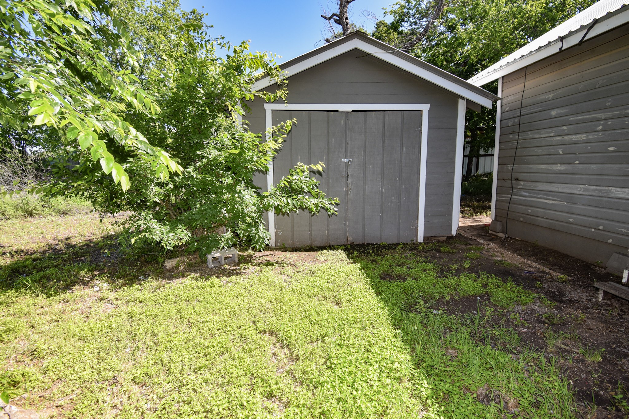 204 W Victoria Brady TX 76825