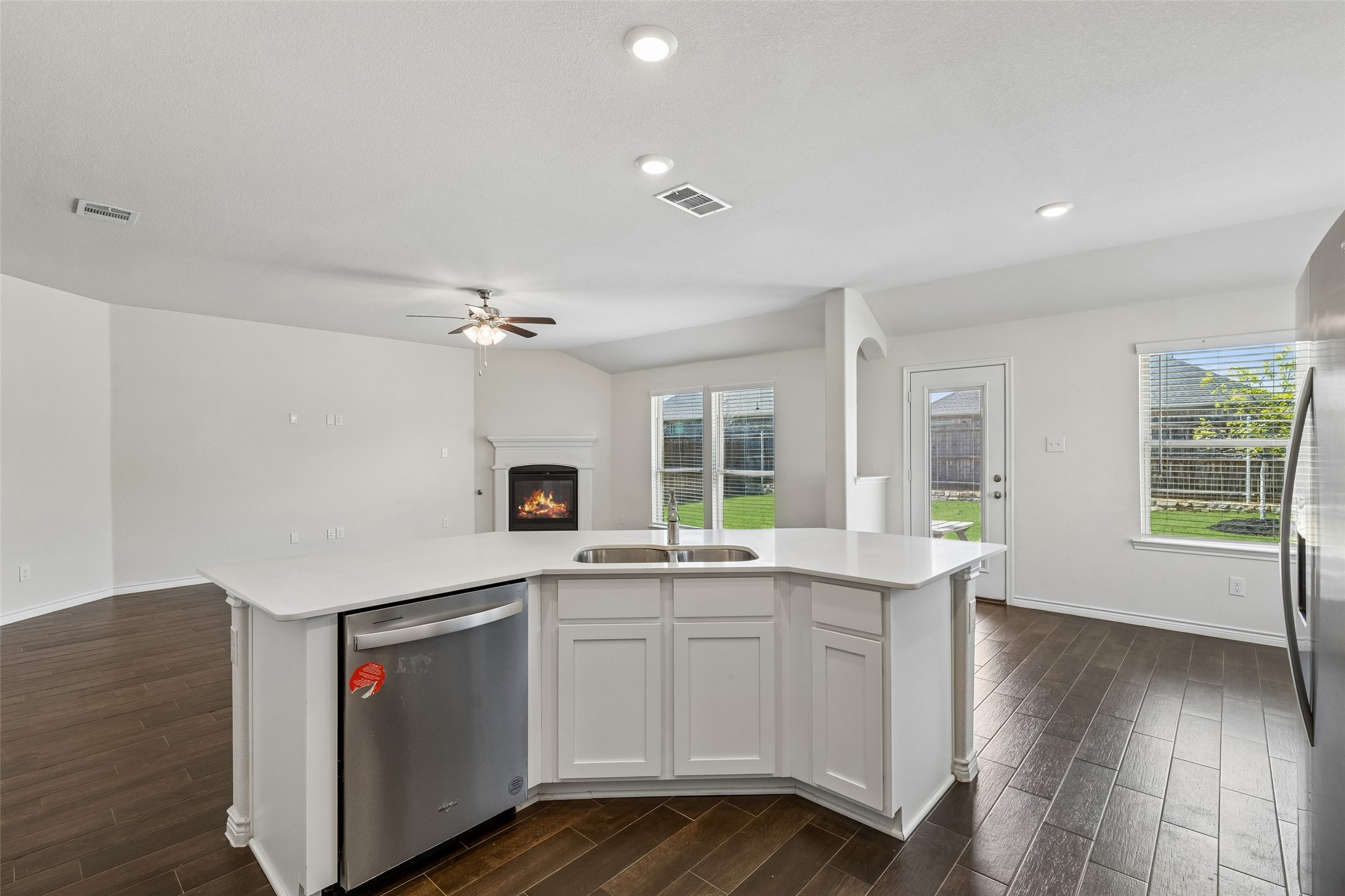2907 Brady Starr Drive Aubrey TX 76227