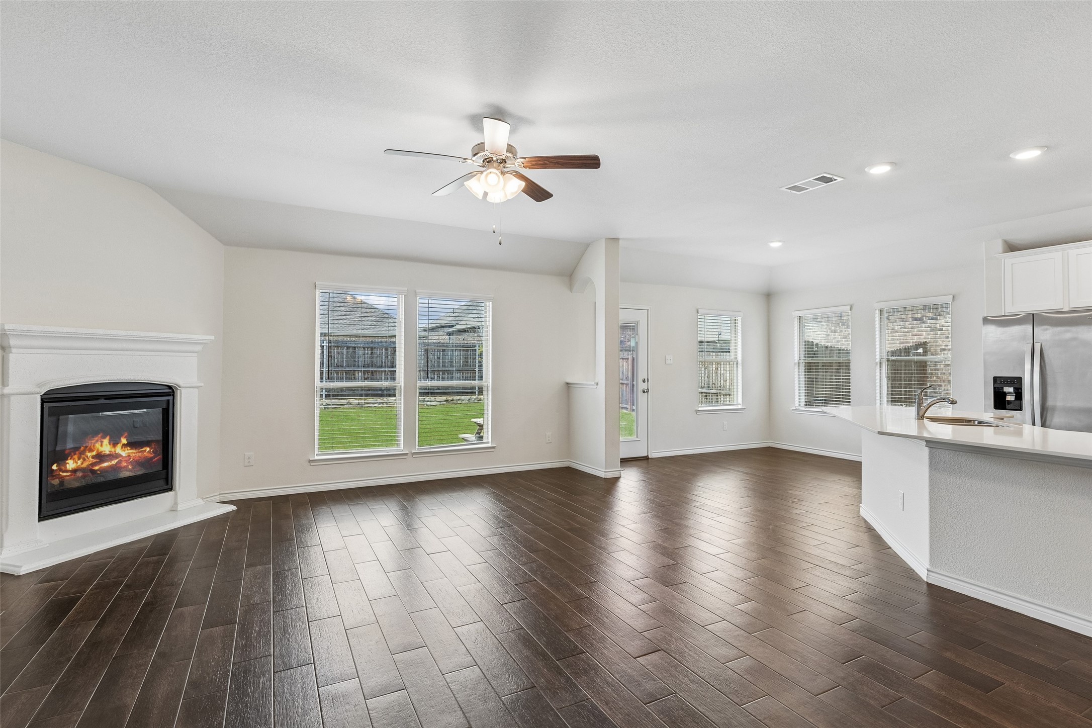 2907 Brady Starr Drive Aubrey TX 76227