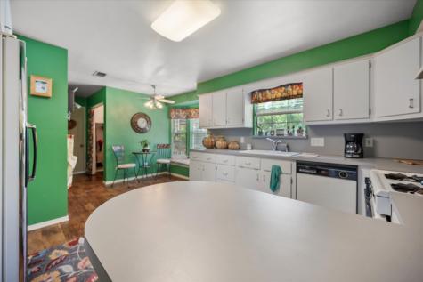 5912 Forest Hill Drive Forest Hill TX 76119