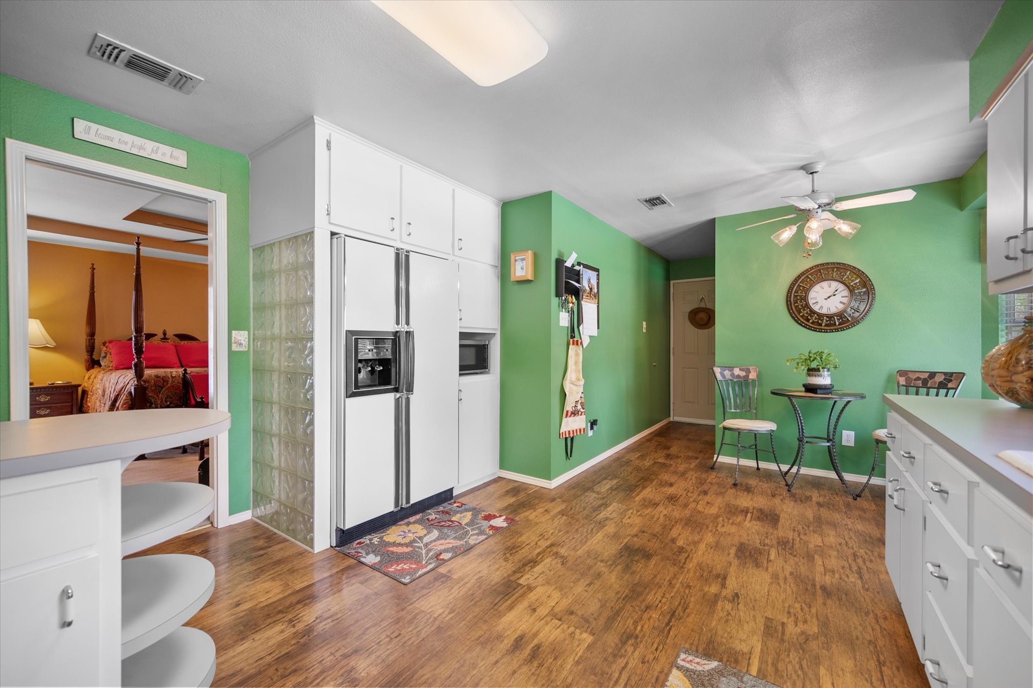5912 Forest Hill Drive Forest Hill TX 76119