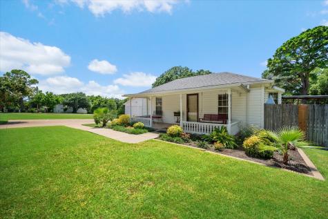 5912 Forest Hill Drive Forest Hill TX 76119