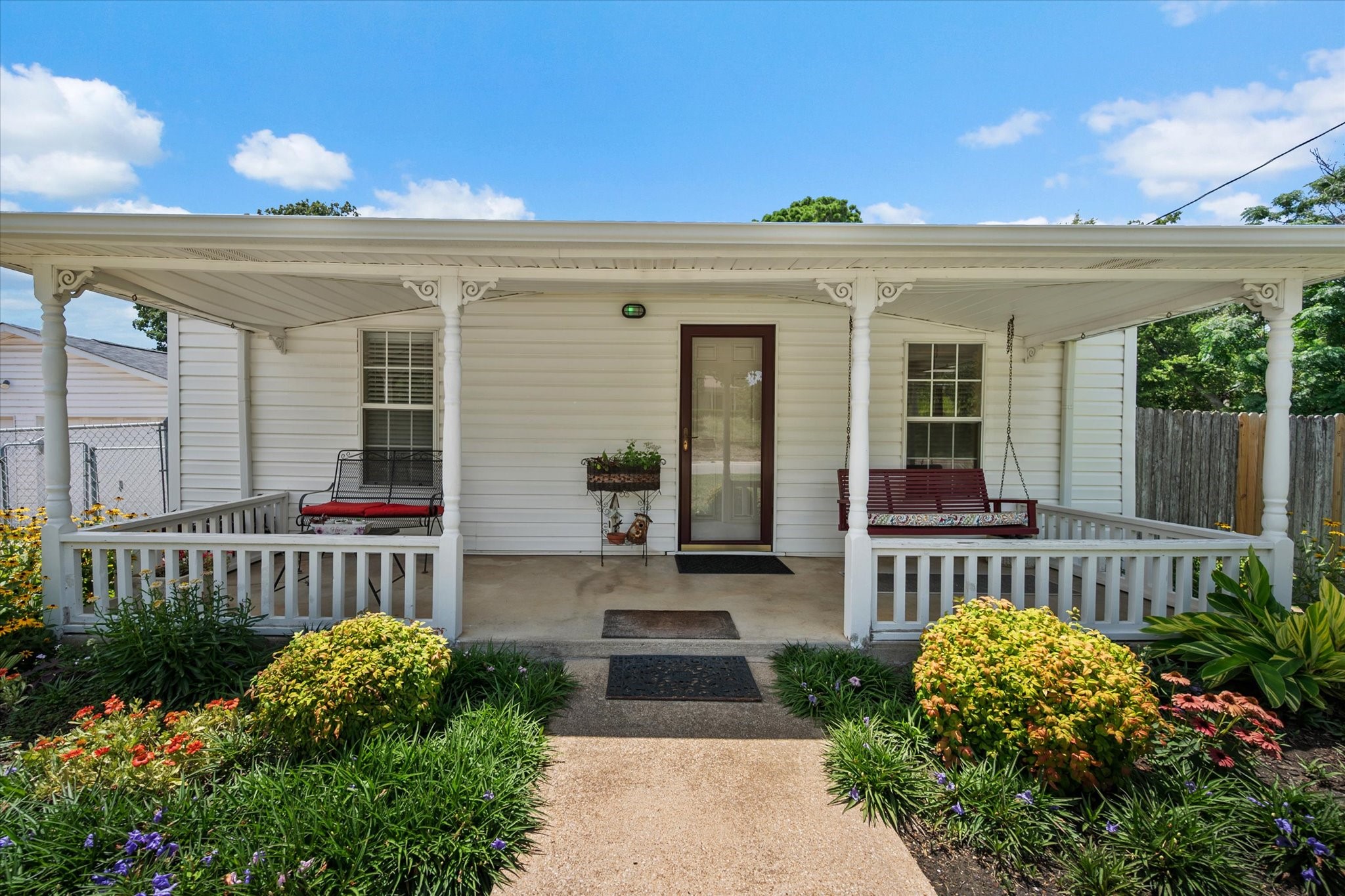 5912 Forest Hill Drive Forest Hill TX 76119