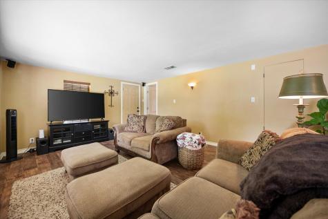 5912 Forest Hill Drive Forest Hill TX 76119