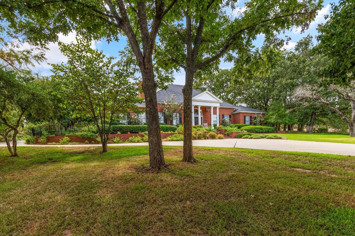 9703 Dixie Court Granbury TX 76049