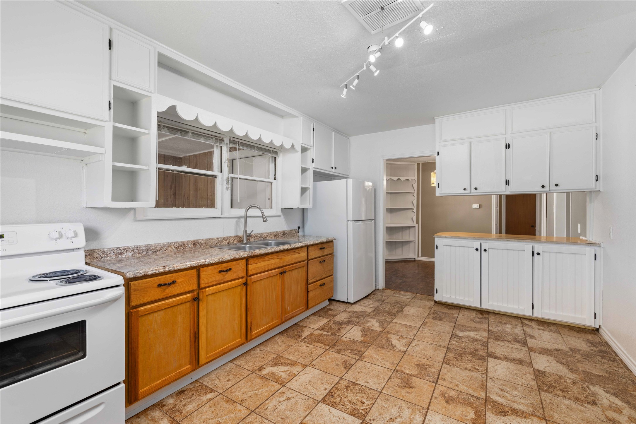 2400 Belmeade Avenue Brownwood TX 76801