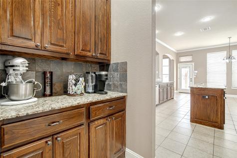 5024 Running Brook Drive Joshua TX 76058