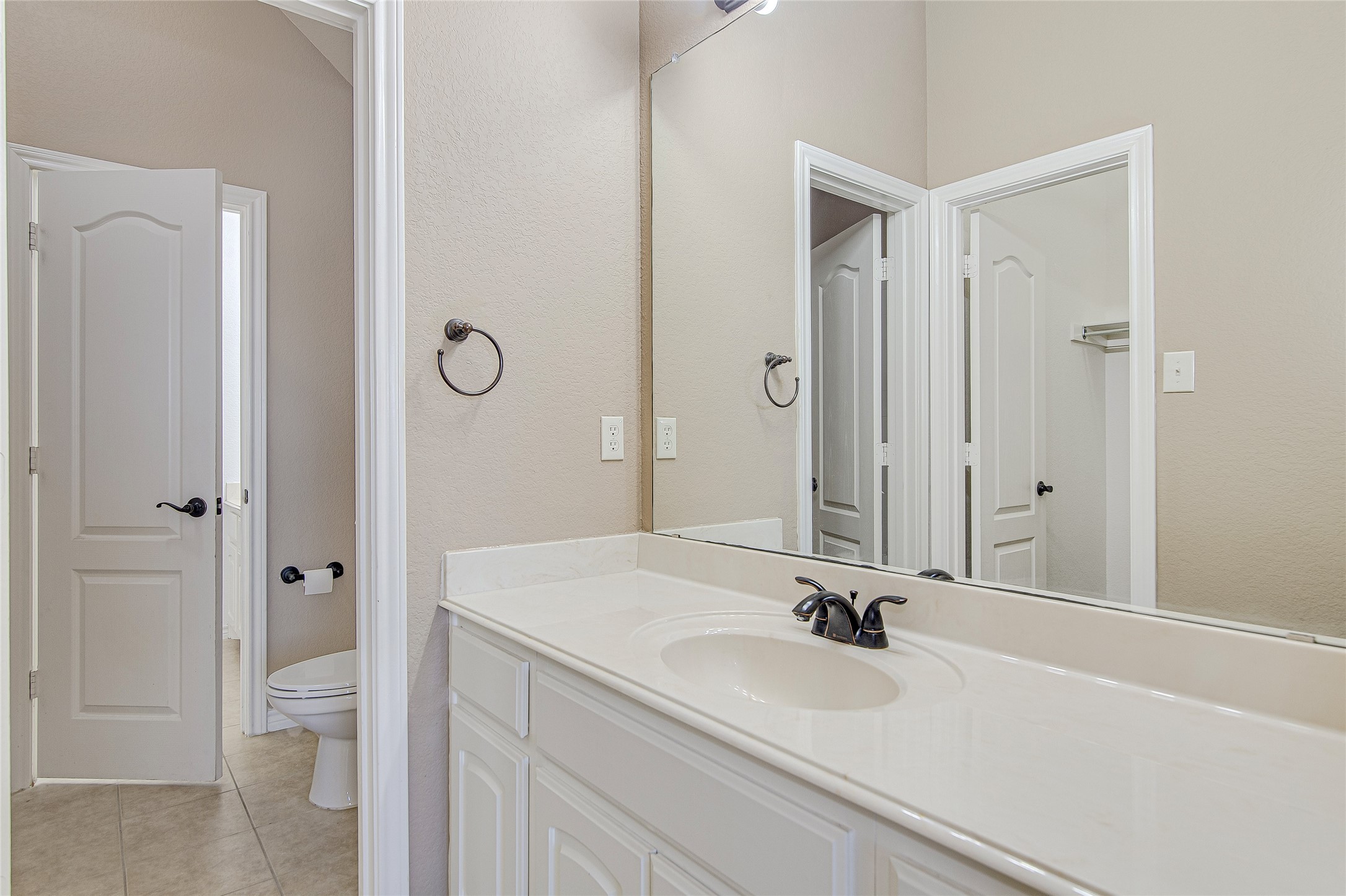 5024 Running Brook Drive Joshua TX 76058