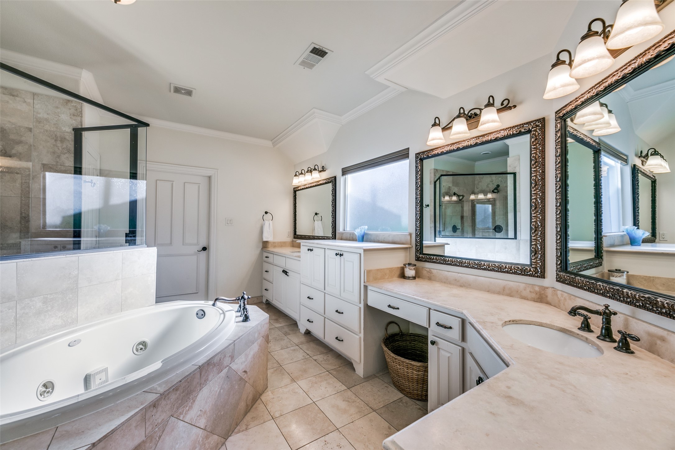 6363 Vanderbilt Avenue Dallas TX 75214
