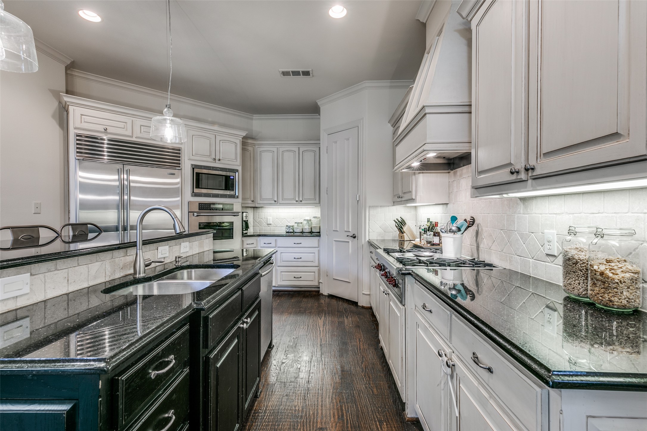6363 Vanderbilt Avenue Dallas TX 75214