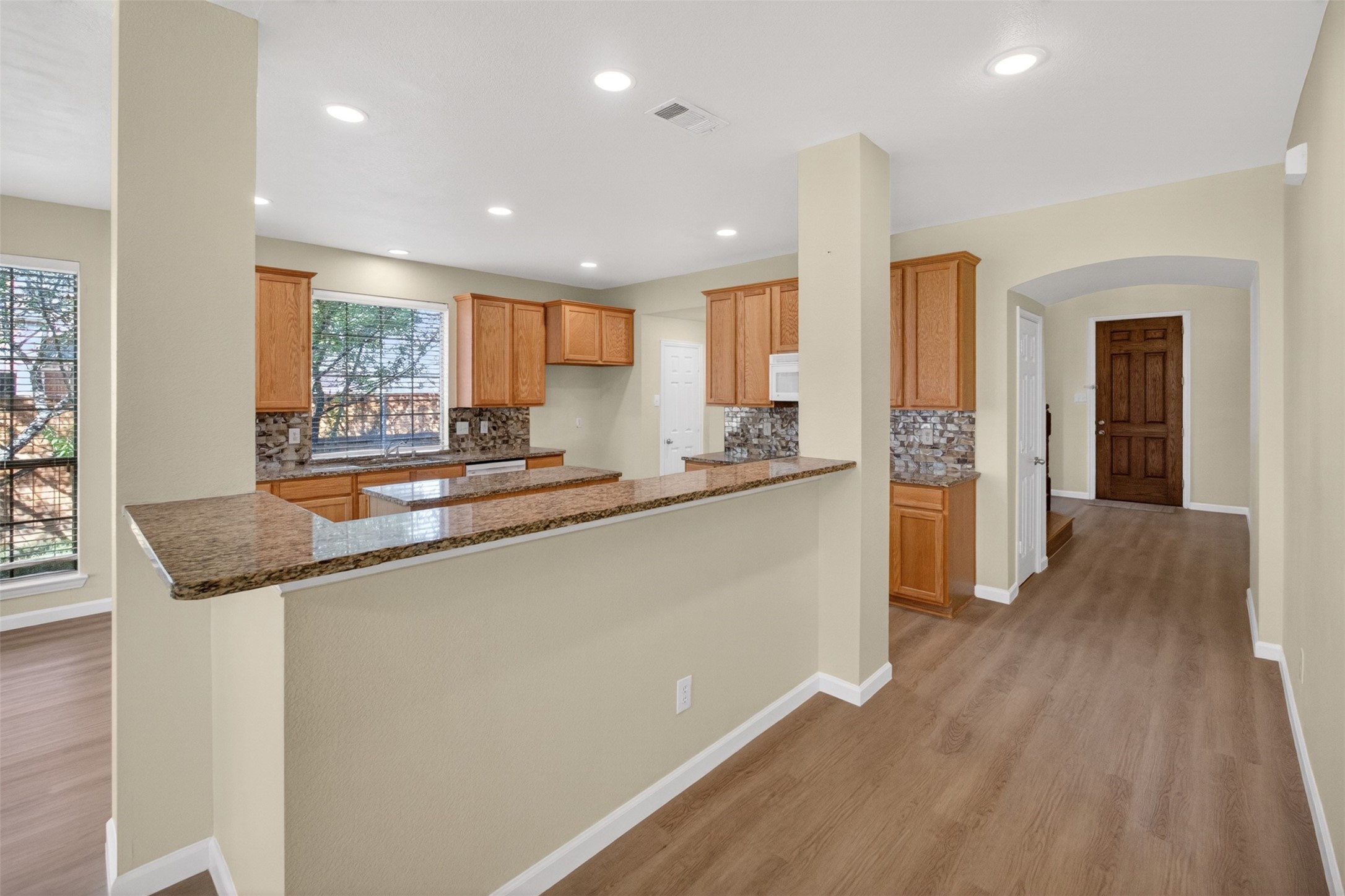2616 Cove Drive Grand Prairie TX 75054