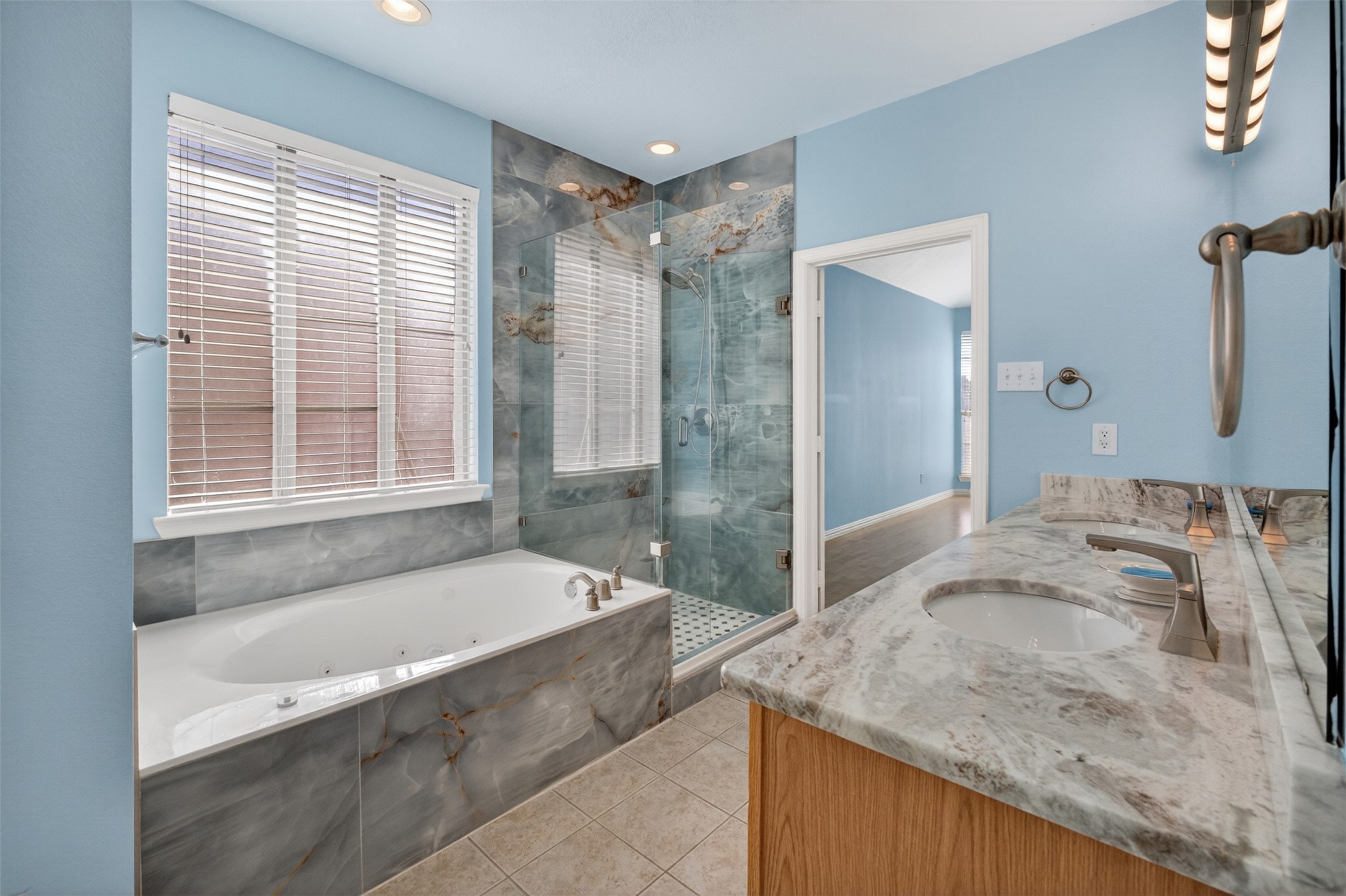 2616 Cove Drive Grand Prairie TX 75054