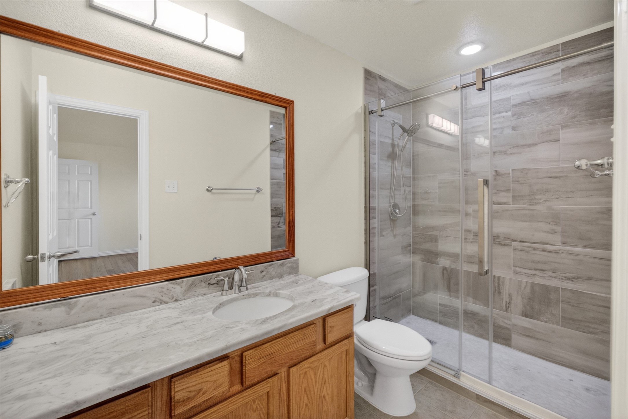 2616 Cove Drive Grand Prairie TX 75054