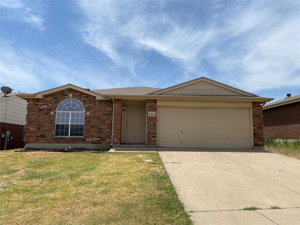 10213 Dawson Trail Fort Worth TX 76108