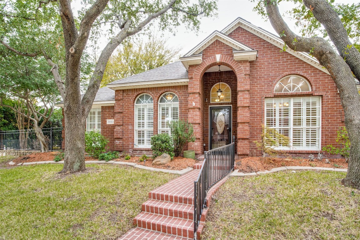 3803 Stockton Lane Dallas TX 75287