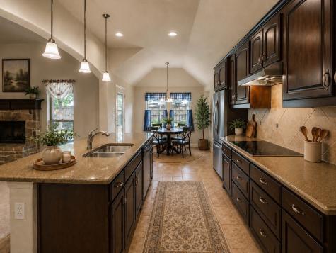 1631 St Croix Street Burleson TX 76028