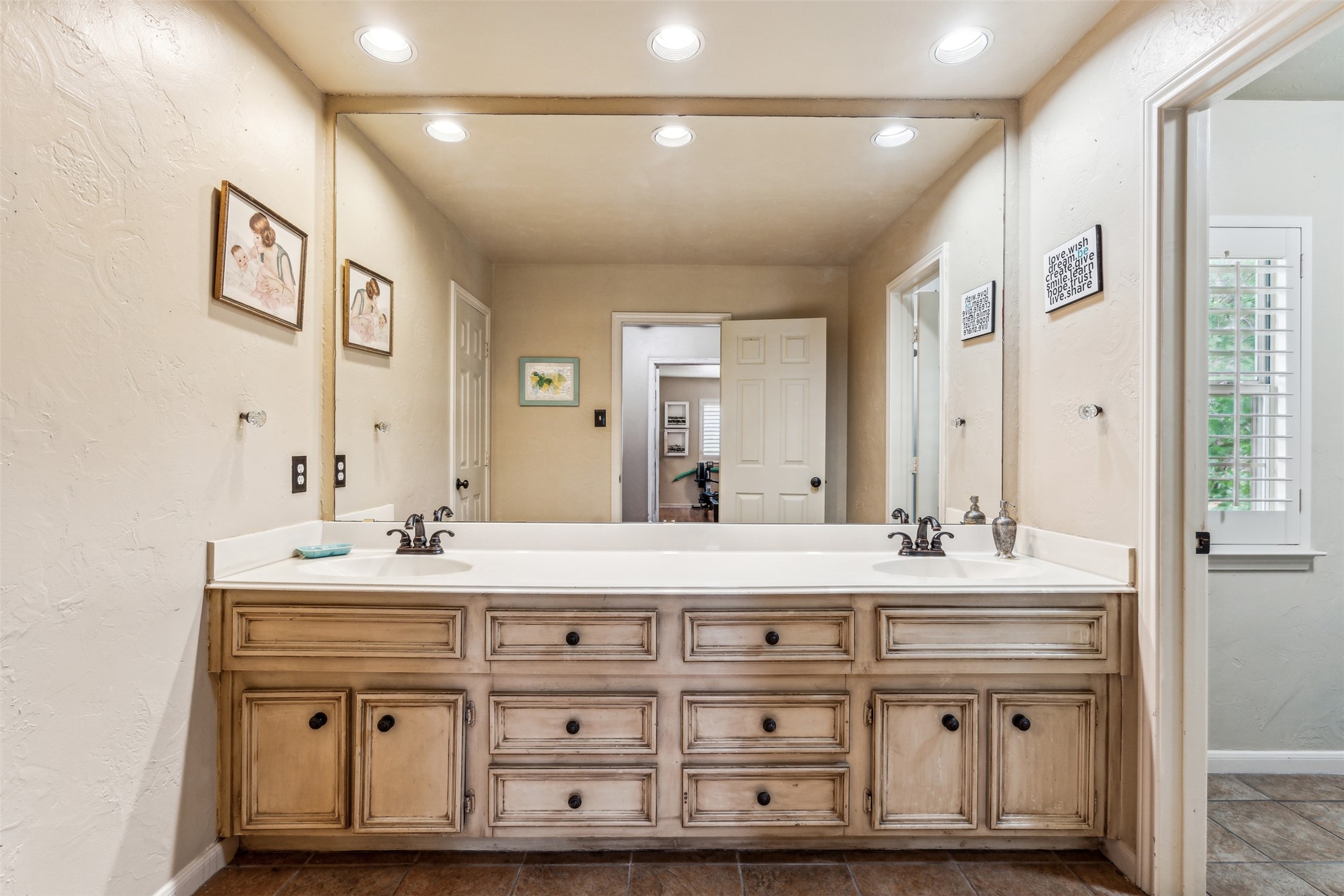 5109 Dewdrop Lane Fort Worth TX 76123