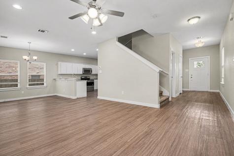 3538 Apple Valley Way Dallas TX 75227