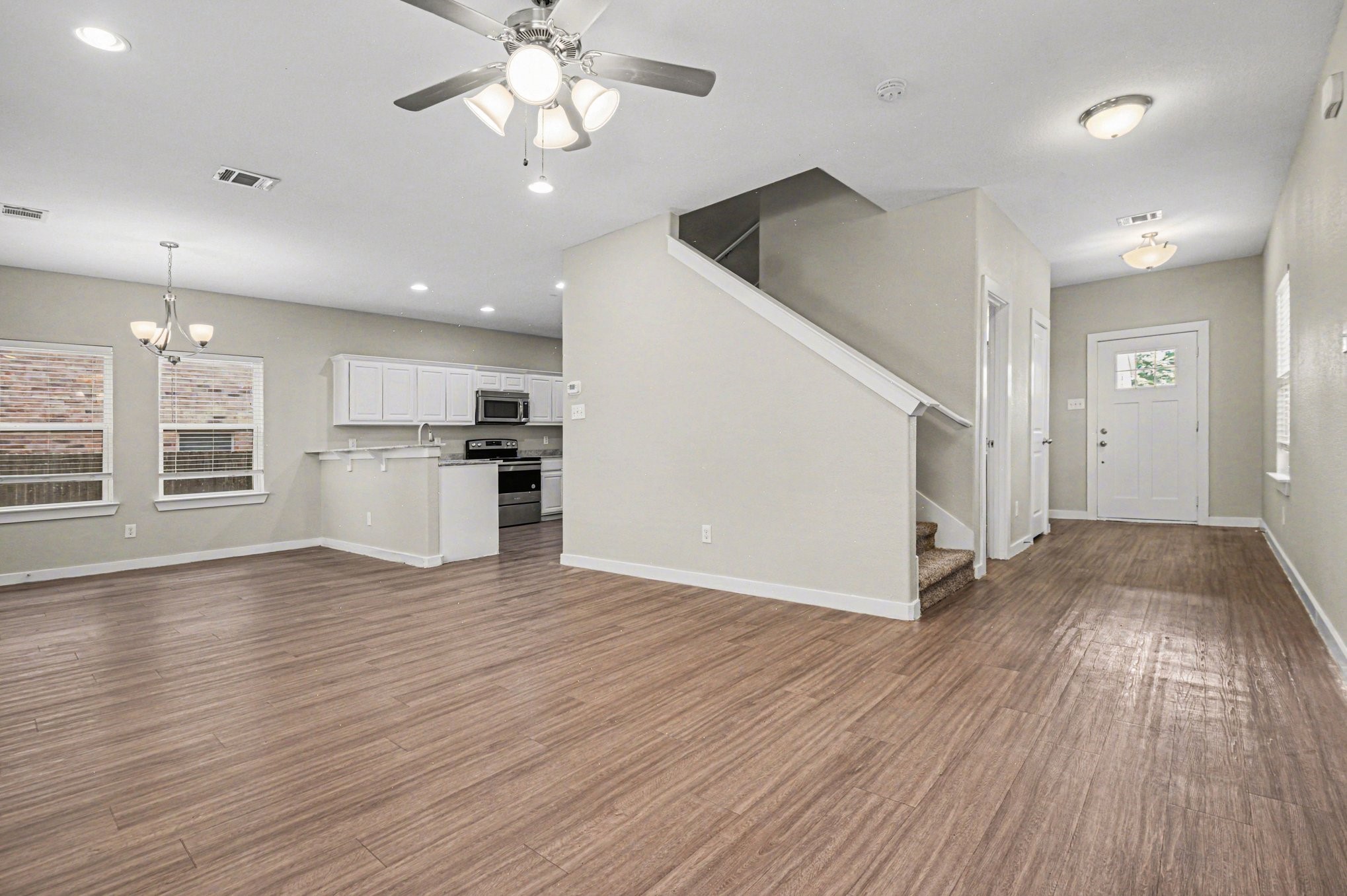 3538 Apple Valley Way Dallas TX 75227