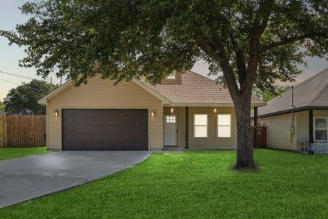 2101 Langston Street Fort Worth TX 76105