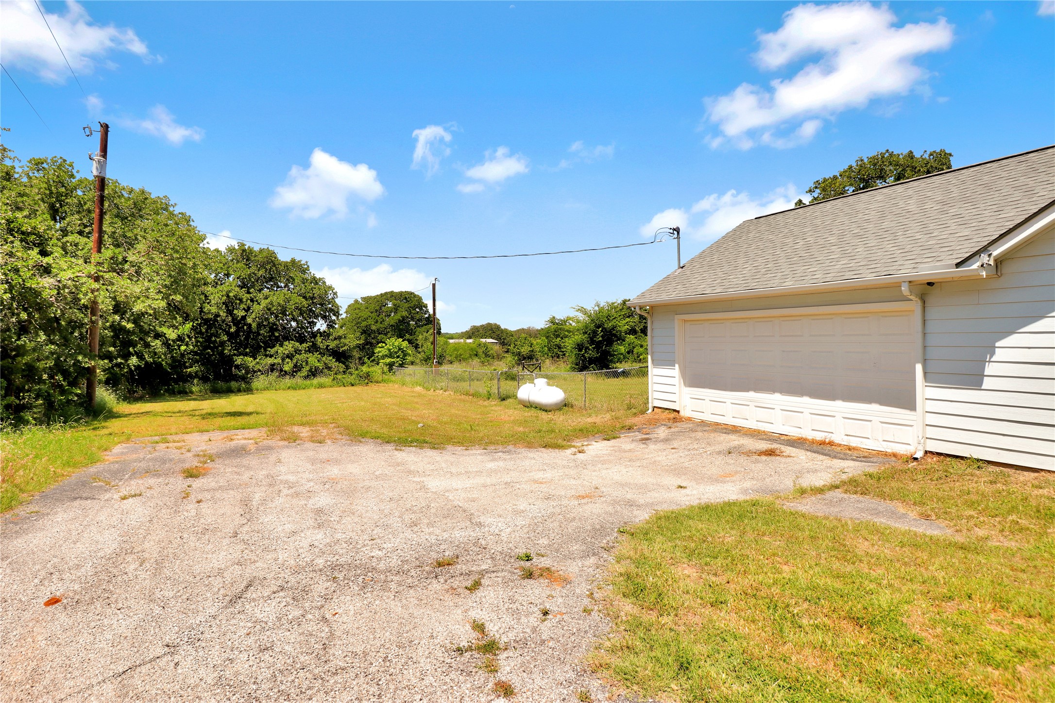 1633 Fm 3136 Cleburne TX 76031