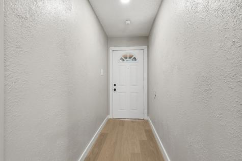 1909 Schumac Lane Bedford TX 76022