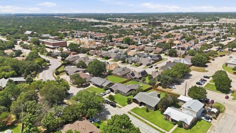 1909 Schumac Lane Bedford TX 76022