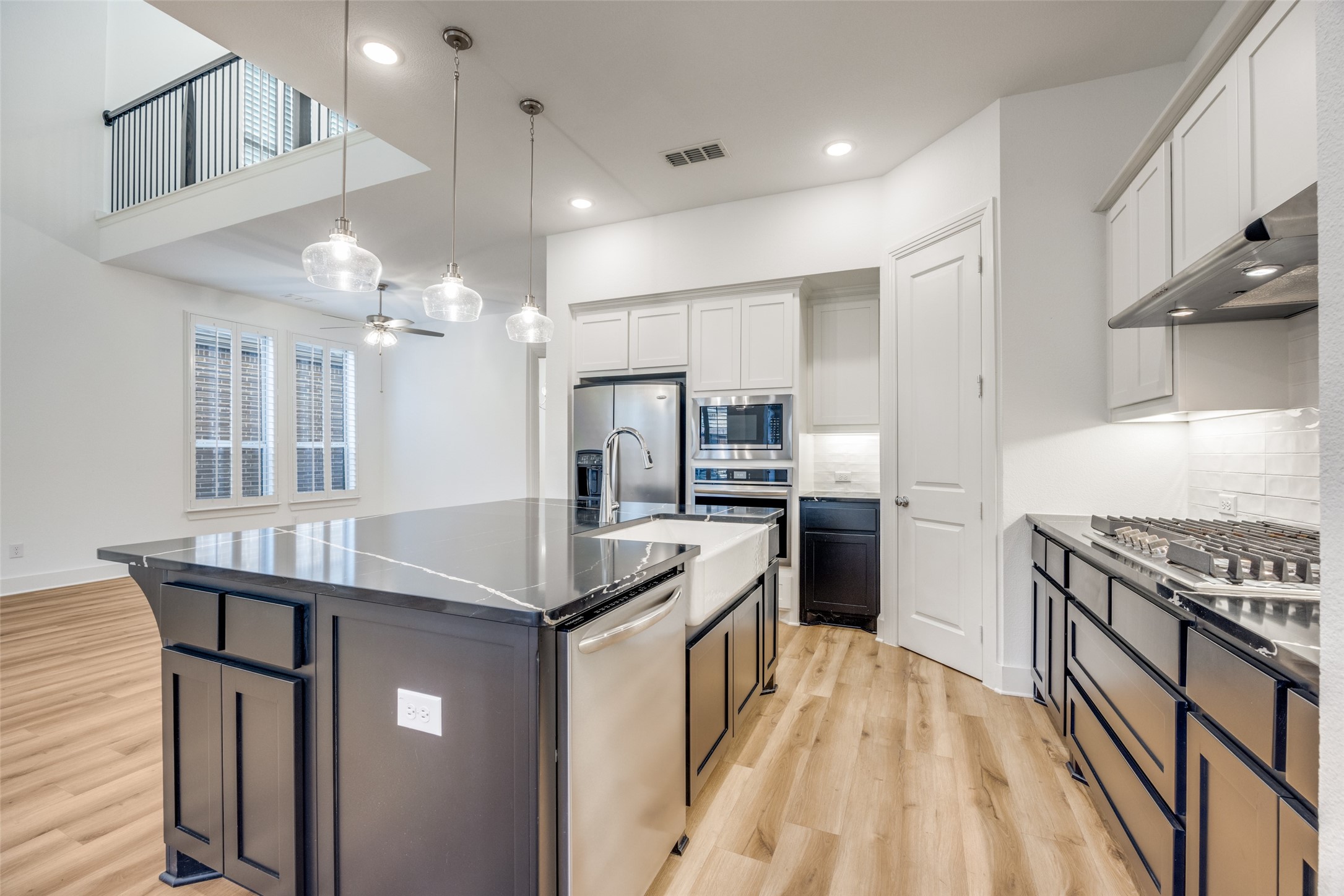 1327 Beach Boulevard Sherman TX 75090