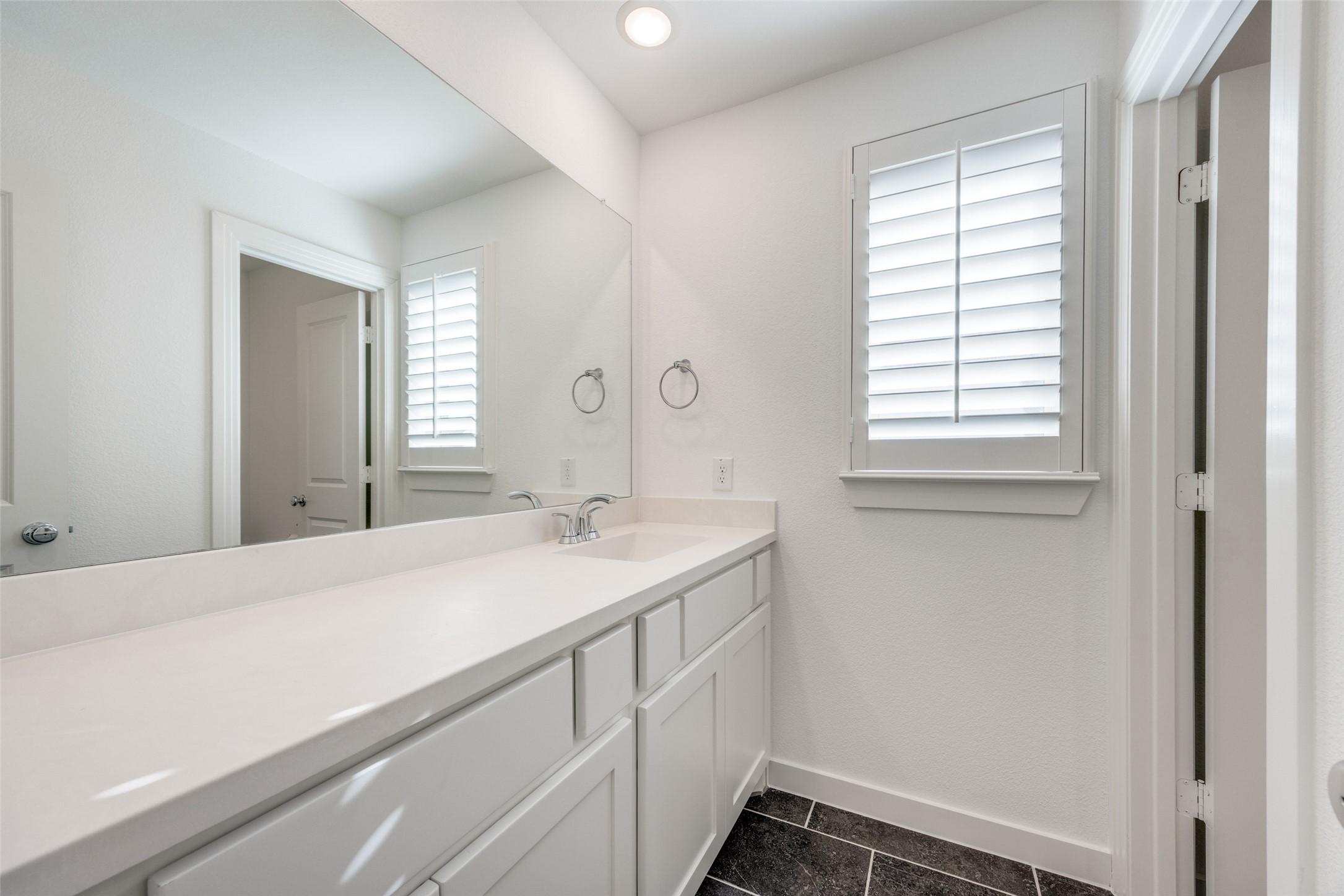 1327 Beach Boulevard Sherman TX 75090