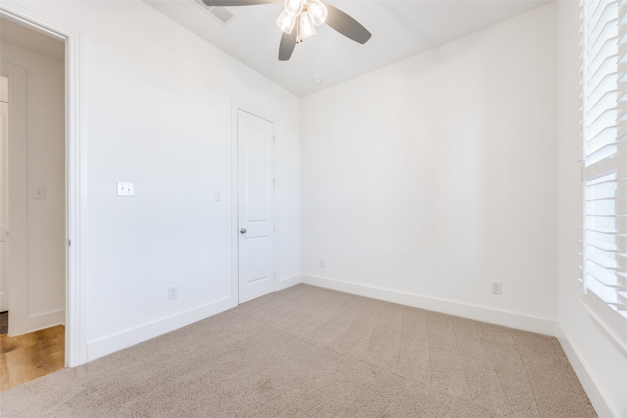 1327 Beach Boulevard Sherman TX 75090