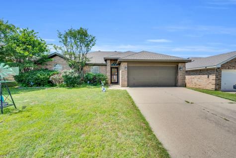 1700 Merritt Drive Mansfield TX 76063