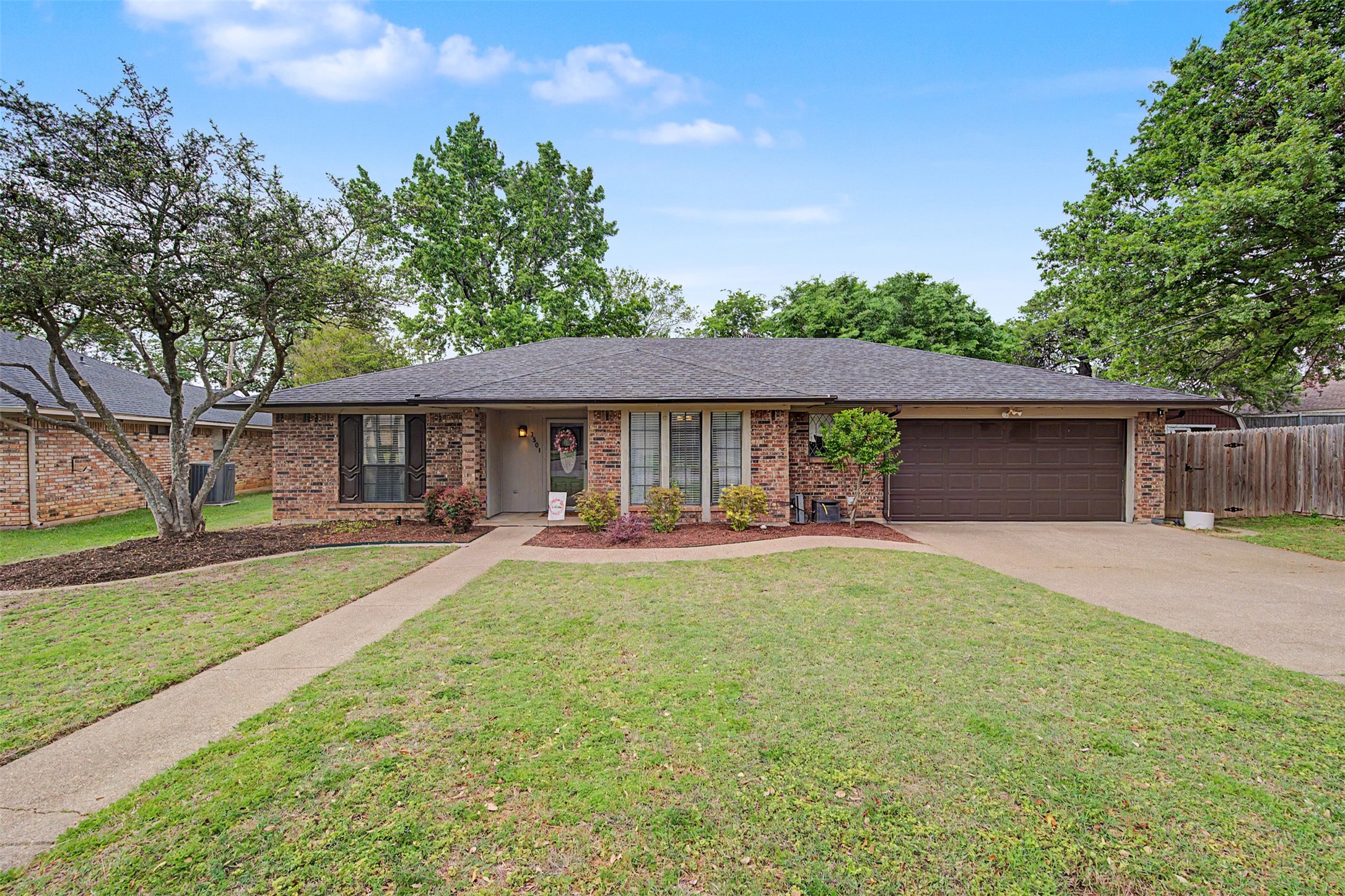 3501 Jasmine Trail Arlington TX 76017
