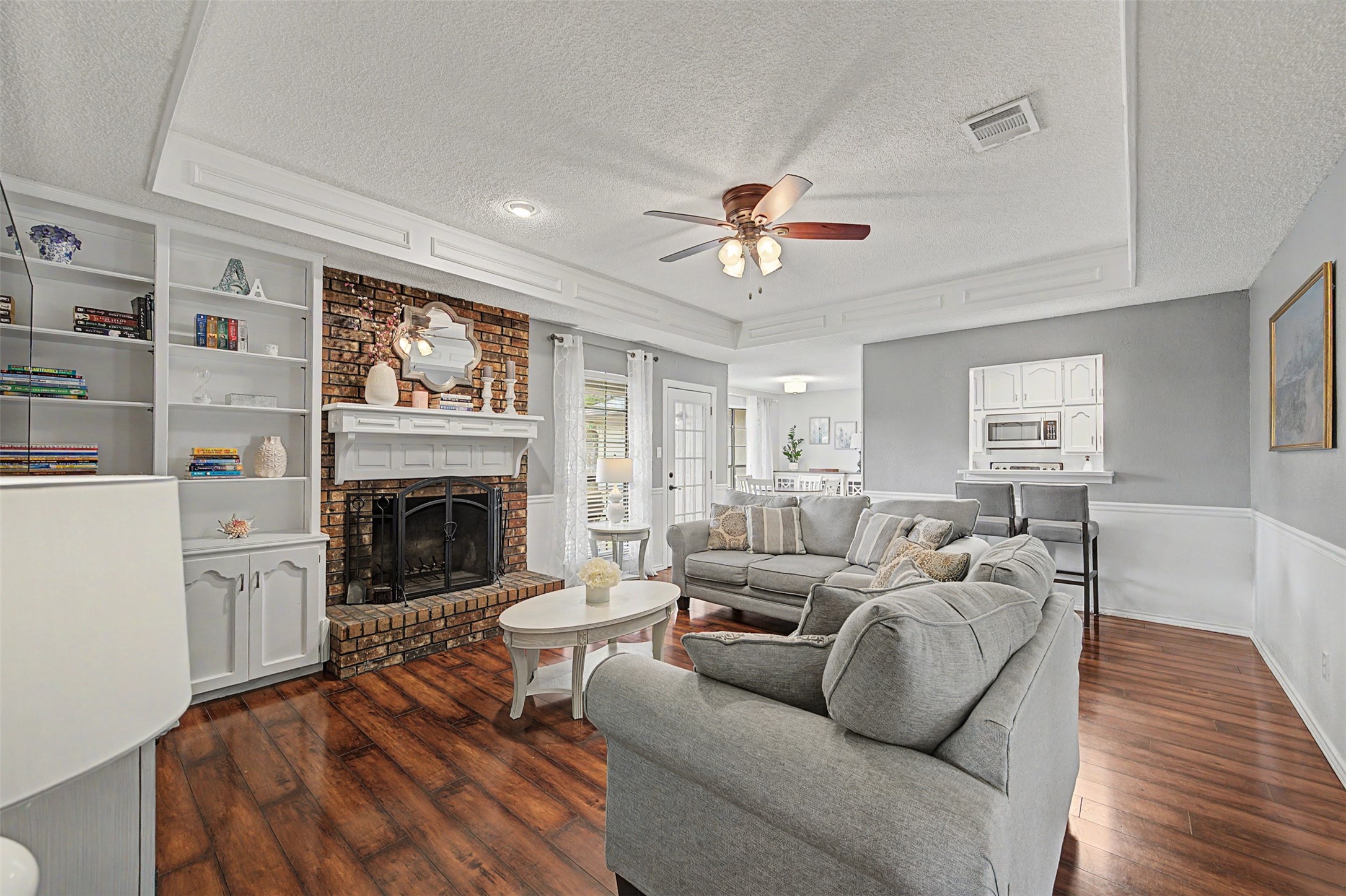3501 Jasmine Trail Arlington TX 76017