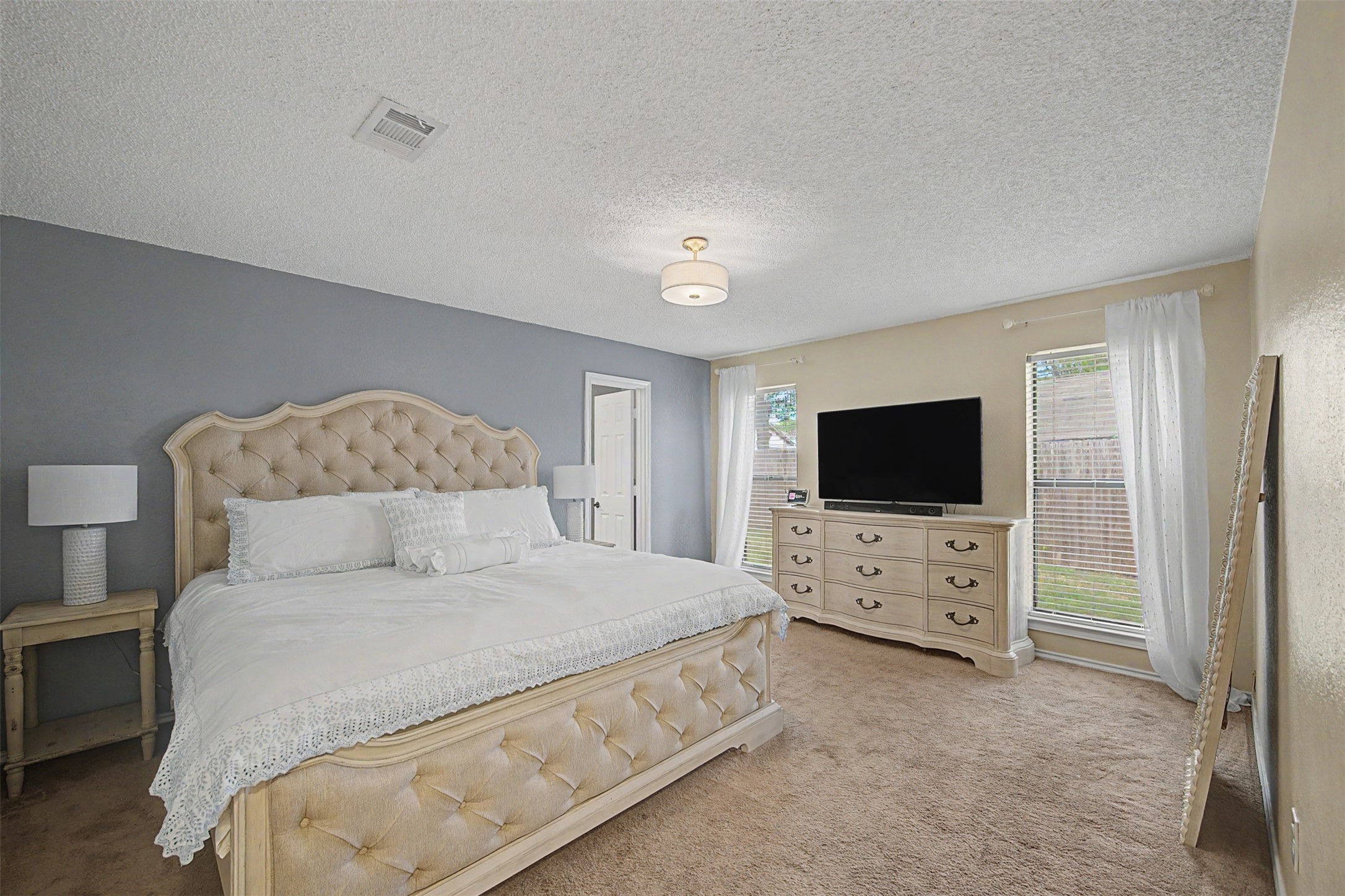 3501 Jasmine Trail Arlington TX 76017