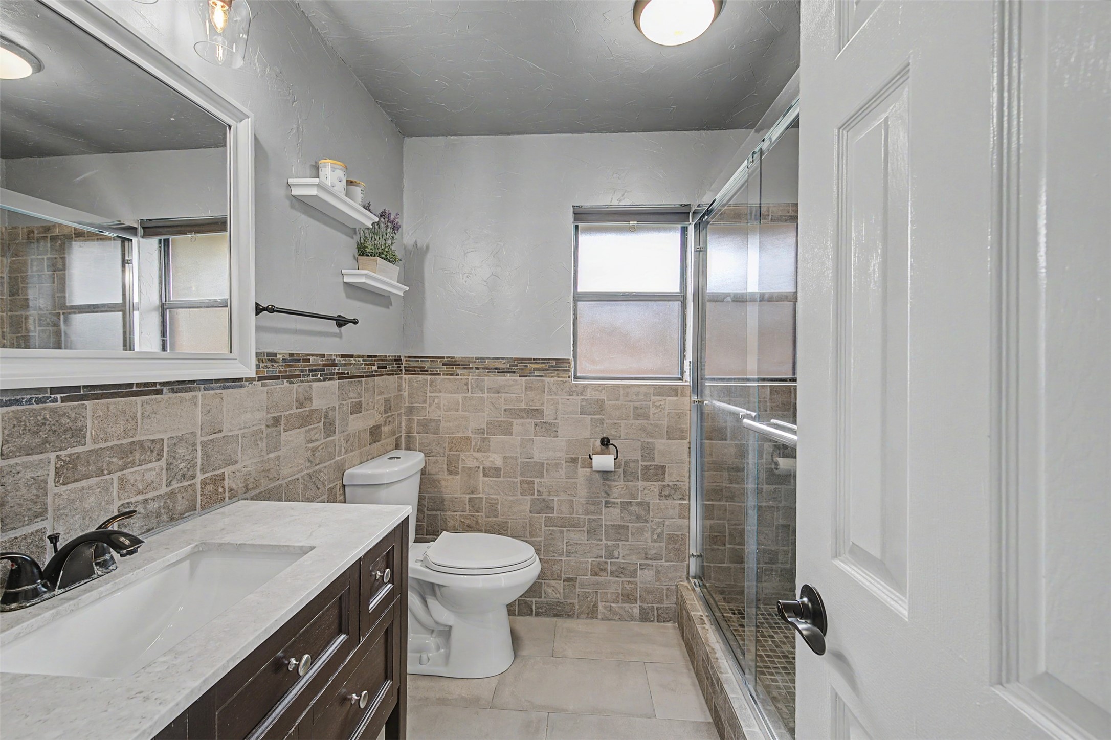 3501 Jasmine Trail Arlington TX 76017
