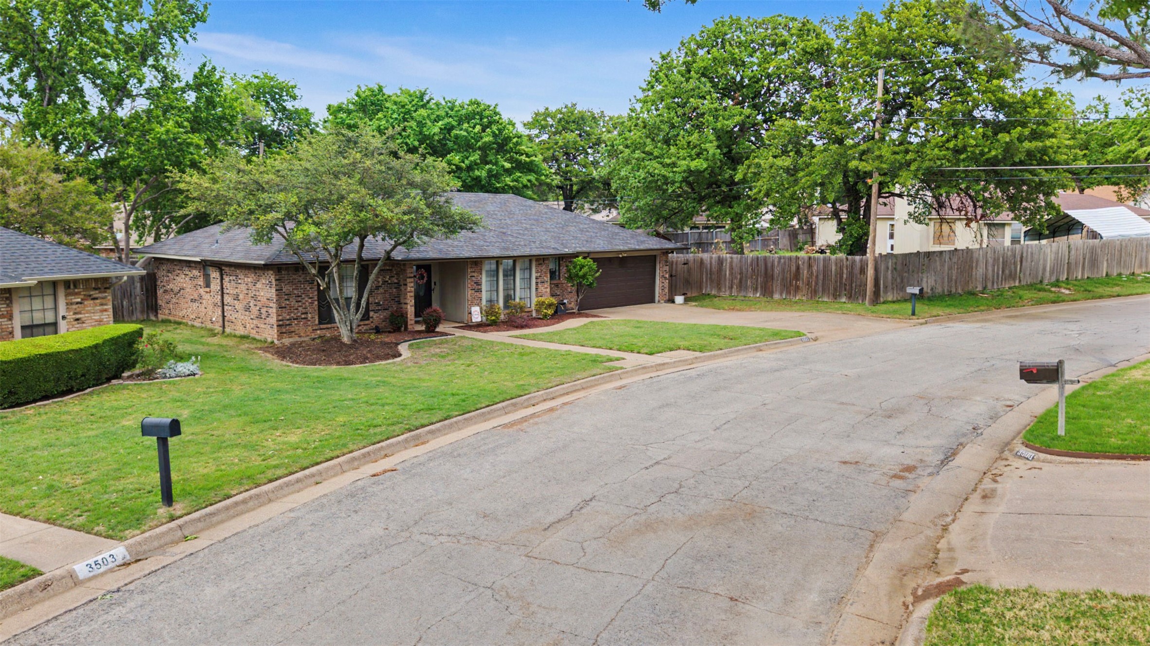 3501 Jasmine Trail Arlington TX 76017