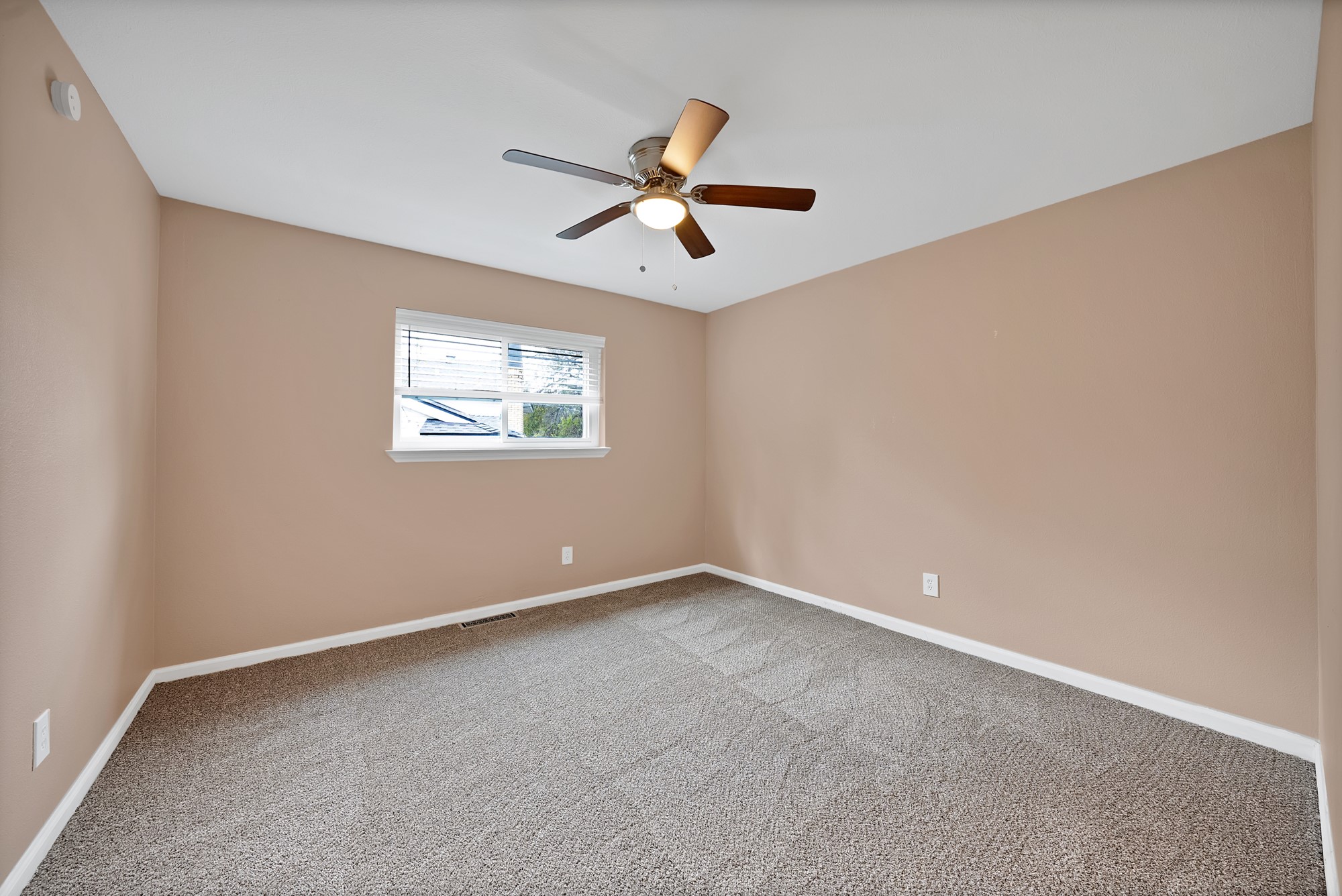 1205 Golden Trophy Drive Dallas TX 75232