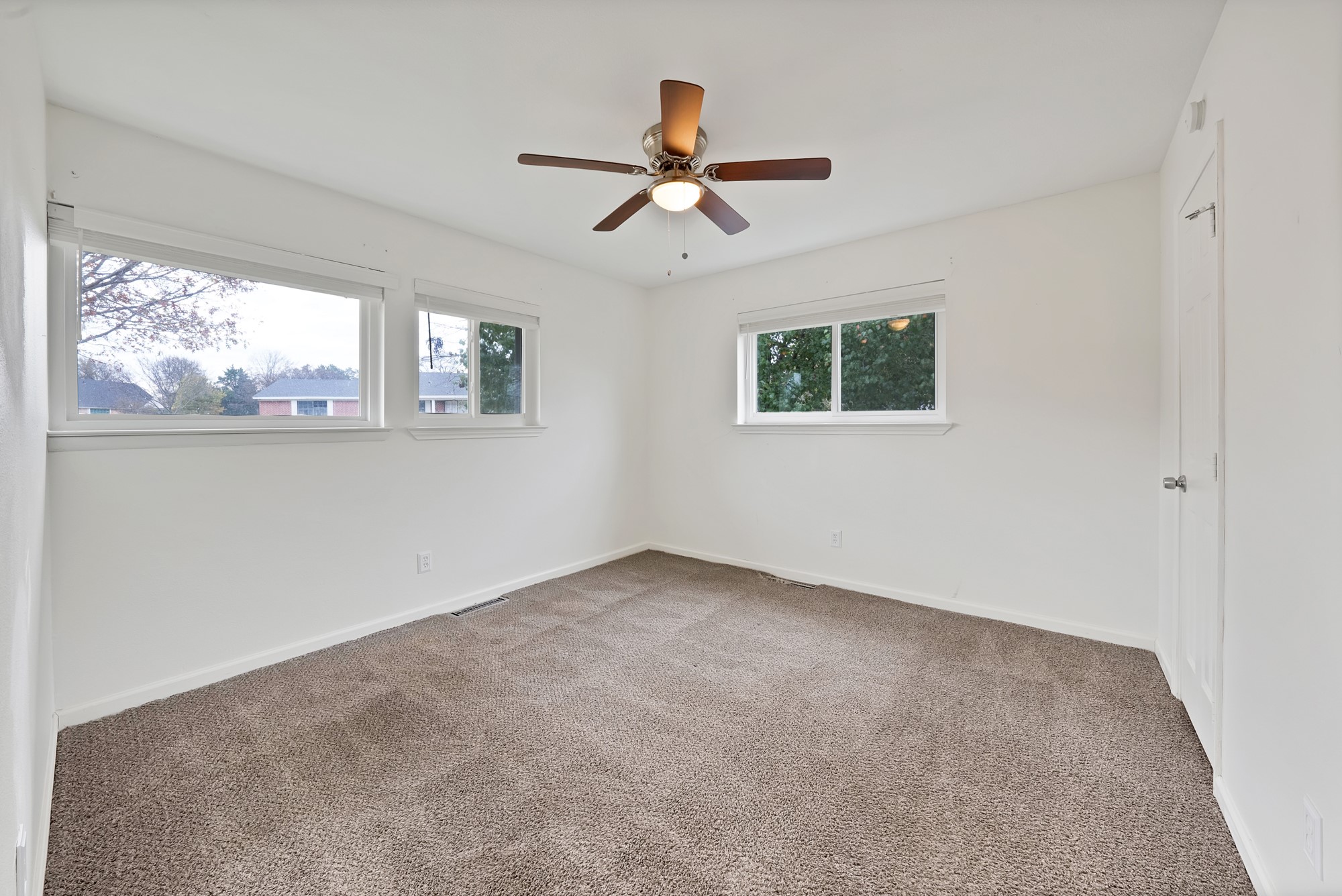 1205 Golden Trophy Drive Dallas TX 75232