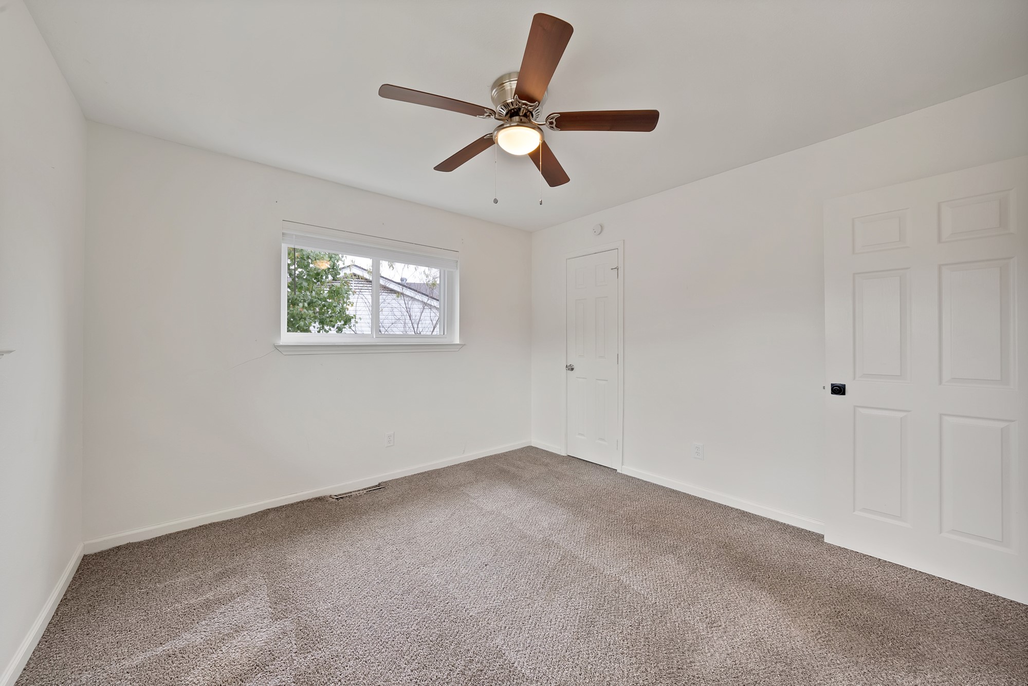 1205 Golden Trophy Drive Dallas TX 75232