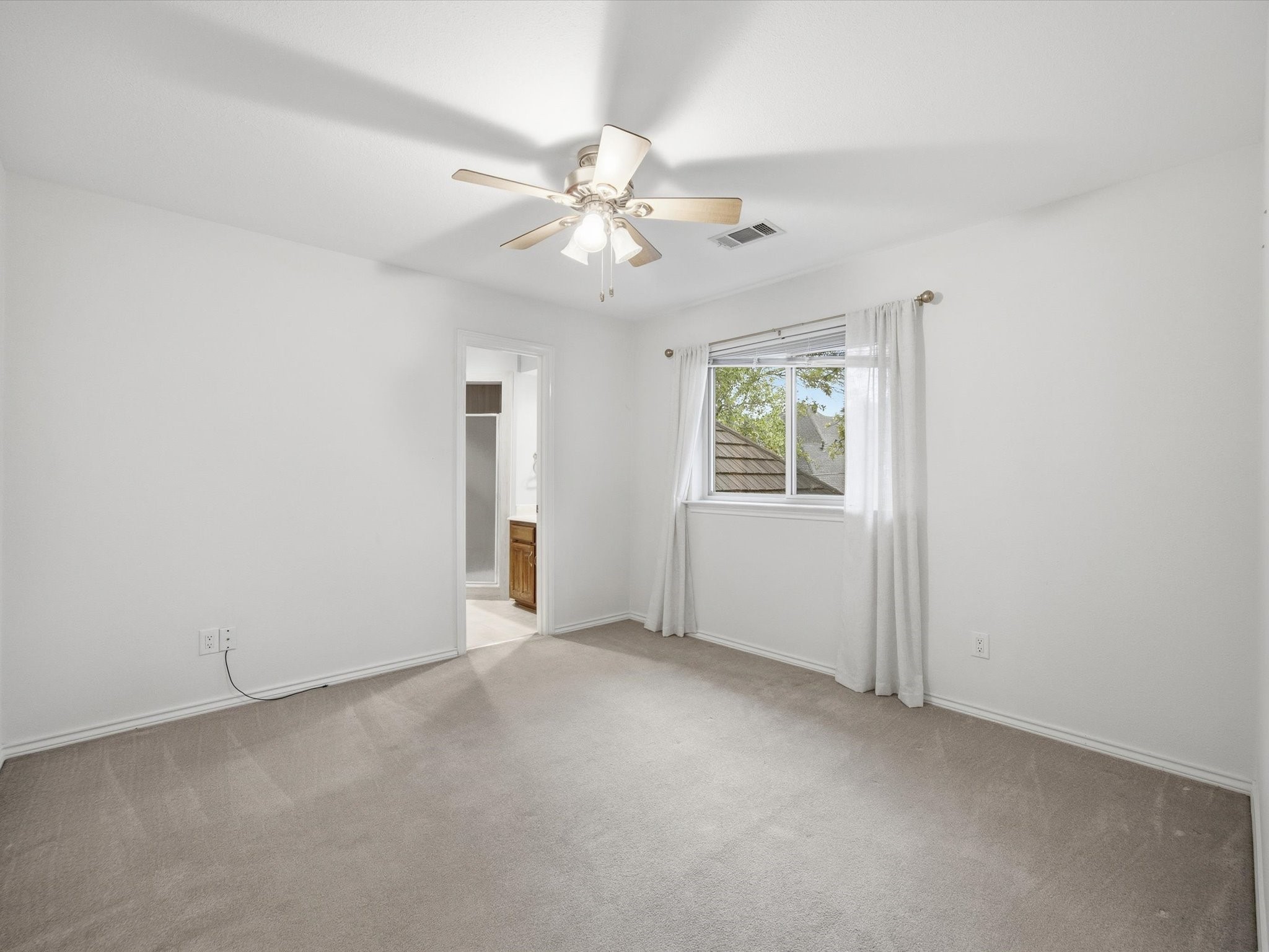 2004 Misty Creek Drive Arlington TX 76017