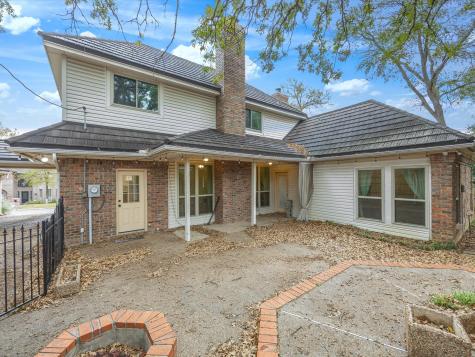2004 Misty Creek Drive Arlington TX 76017